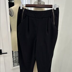 Forever 21 Black Trousers with Zipper Detail
